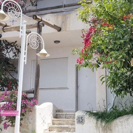 Vila 15 Bougainville Саранде Екстериор снимка